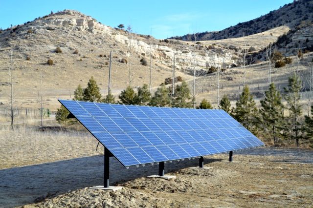 Three Forks Pole Mounted Solar Array Supports Montana Manufacturing